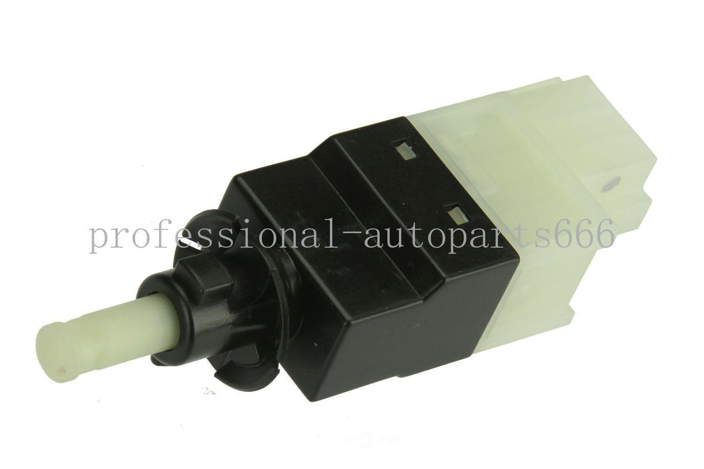 ya 3 8.24 baidi 0015456709 Brake Pedal Light Switch for Mercedes-Benz E320 E350 E550 CLS550