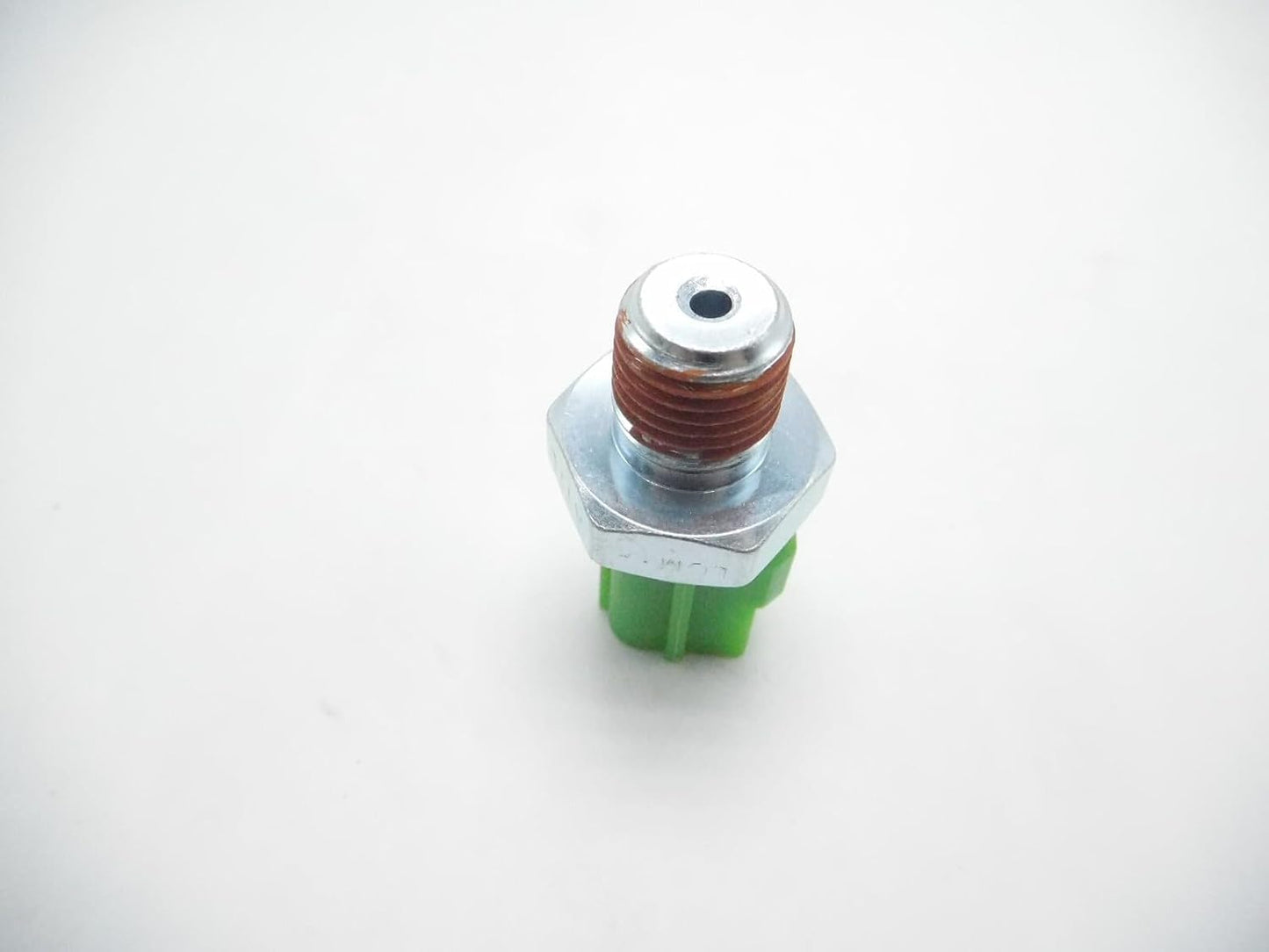 ya 2 8.15 Fuel Pressure Sensor Switch LF01-18-501 Suitable for Mazda Miata MX-5 3 5 6