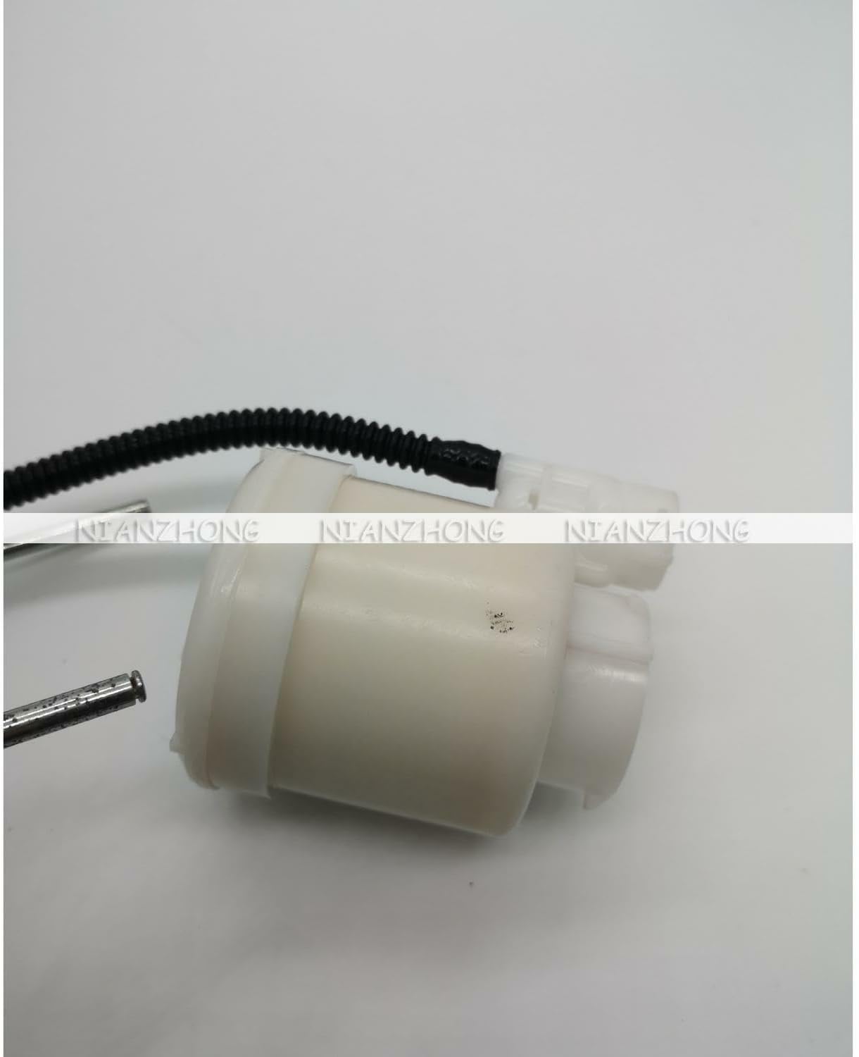 ya 4 8.24 baidi Quality Fuel Filter 77024-0T010 Fits for Toyota Venza 2.7/3.5L