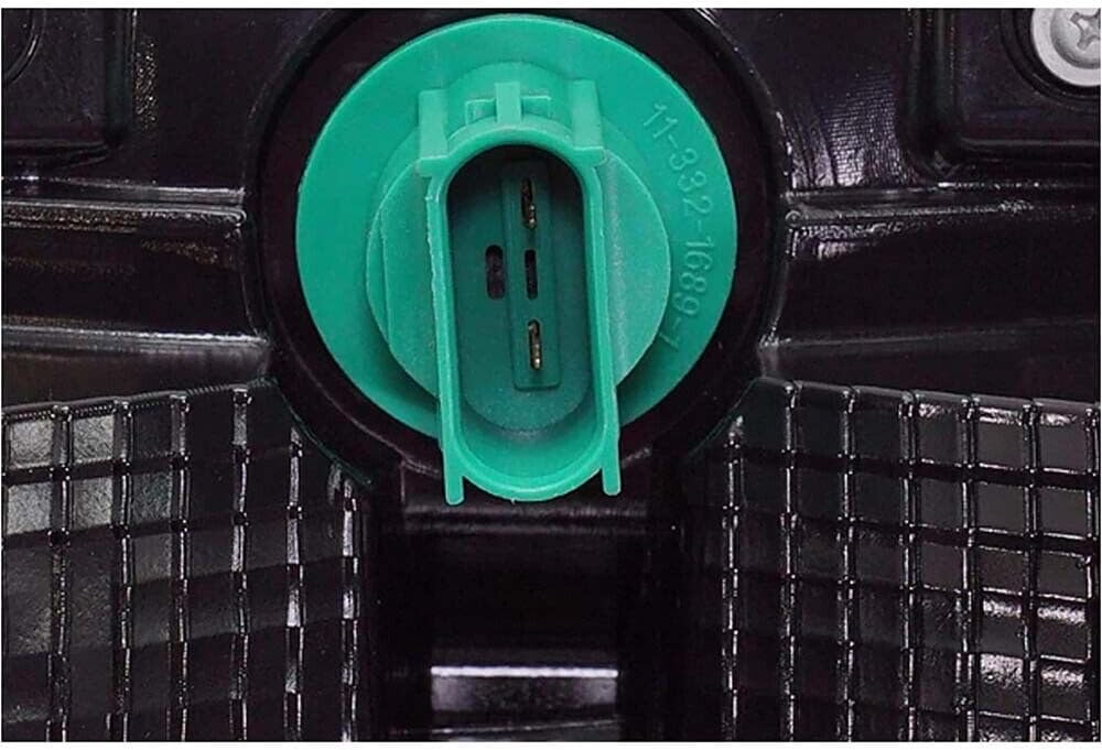 ya 4 8.14 Right rear tail light without LED with blind spot with LED for Ford F250 17 18 19