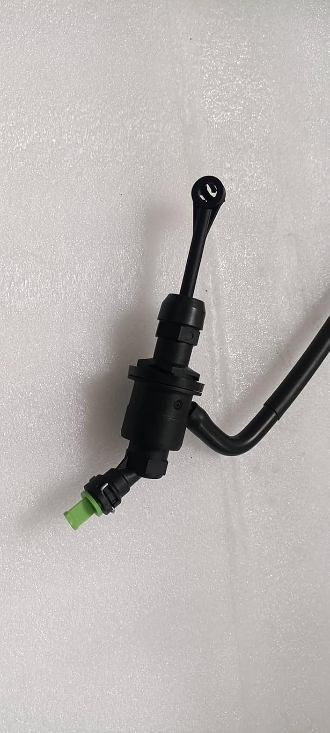 ya 14 9.20 zhengce Clutch Master Cylinder CM640190 30610-ED500-1