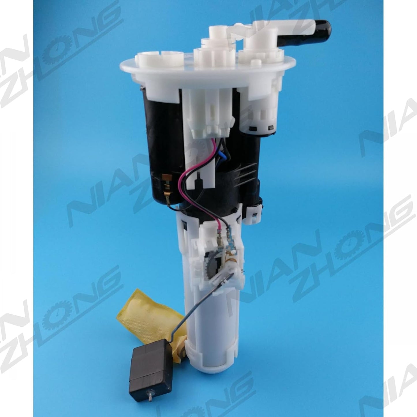 ya 5 8.10 High Quality Fuel Pump Assembly 15100-81A13 for Suzuki Jimny 1.3L 15100-81A02