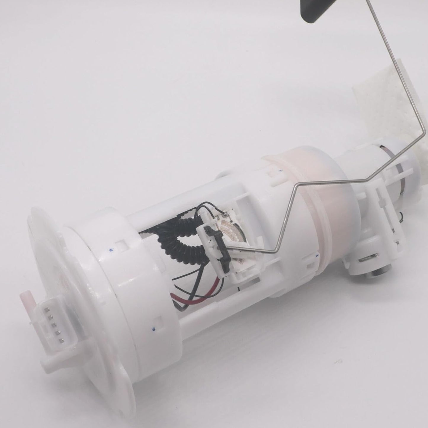 ya 5 8.10 Fuel Pump Assembly 17040-VZ00A for Nissan Urvan 2.5L 2008-2012 17040-VZ10B