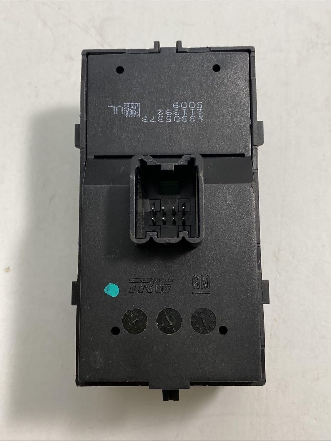ya 5 8.10 Driver Side Power Window Switch for Buick Encore for Chevrolet Malibu for Cruze 13305373