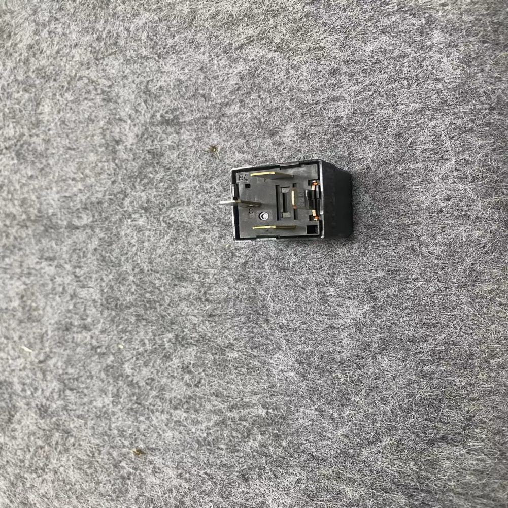 ya 5 8.7 Rear Fuse Relay Box SAM Assembly for Mercedes W212 E350 E550 10-11