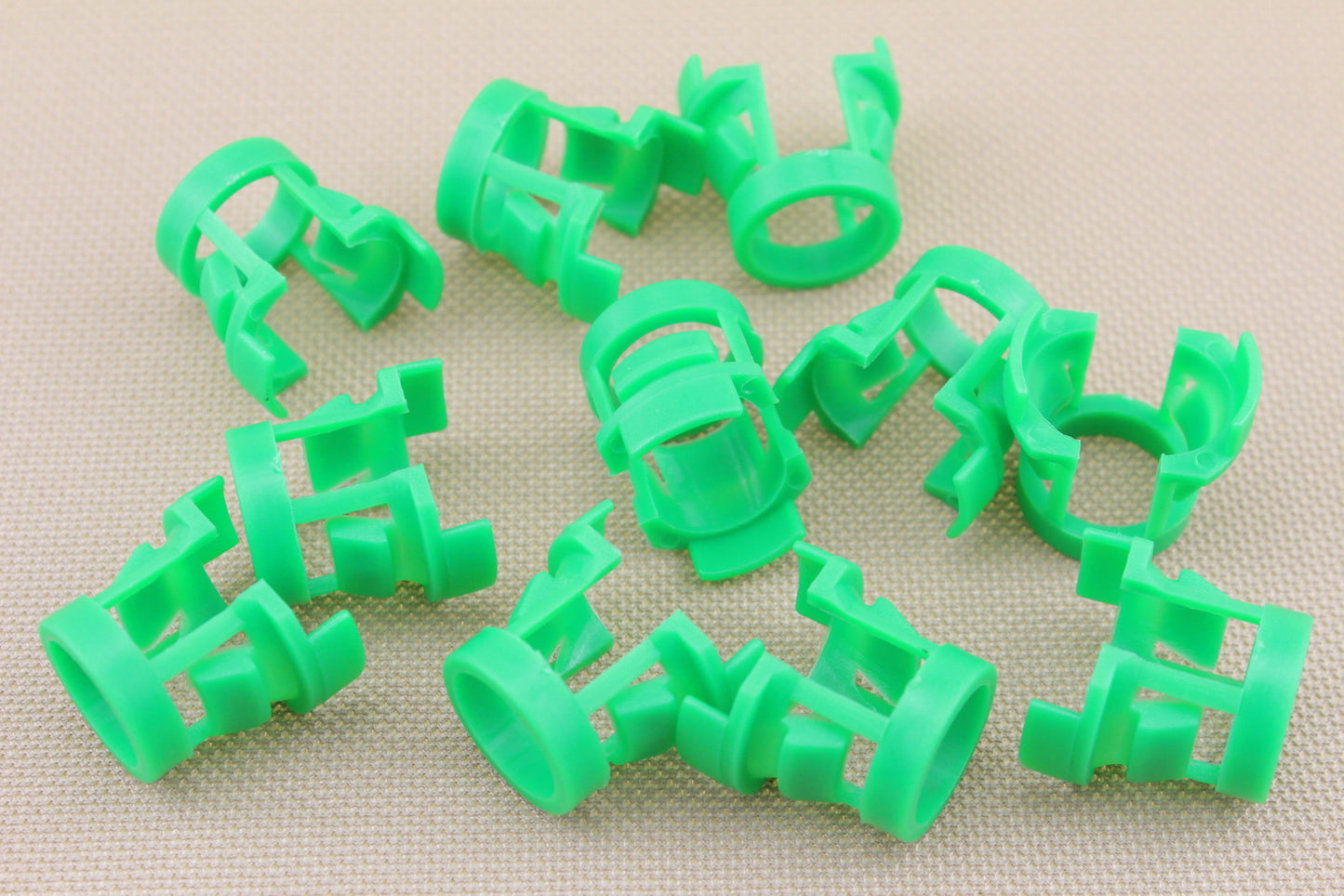 ya 1 8.5.1 10-pack cooling hose fixing clip 9485149 for Volvo C70 S60 S80 V70 S70 XC70