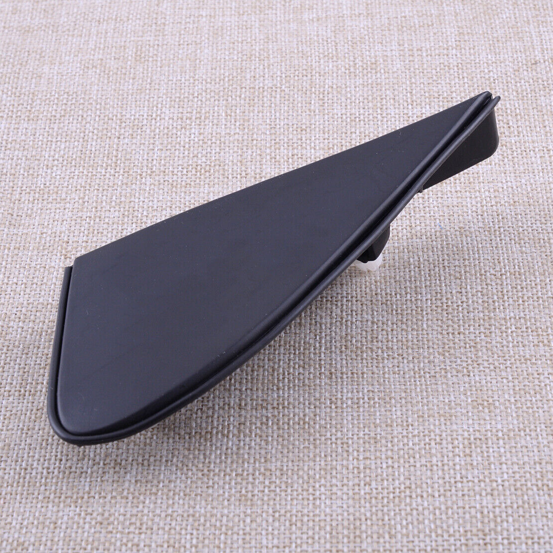 ya 1 8.5.3 Right side rearview mirror corner decorative triangle fender suitable for for Corolla
