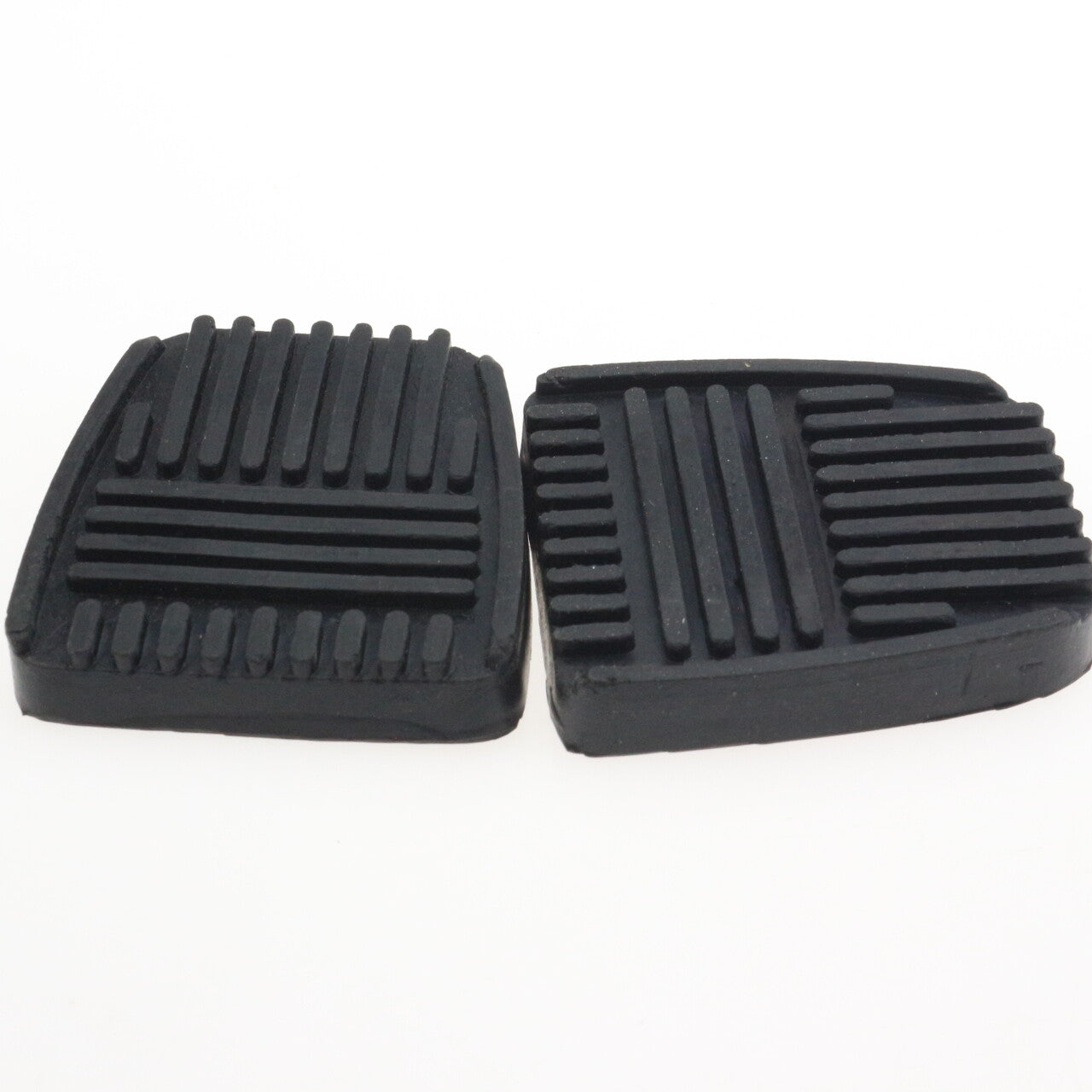 ya 9 6.5.2 1 pair of brake clutch brake rubber pedal floor mats 31321-14020 suitable for Toyota suitable for Nissan