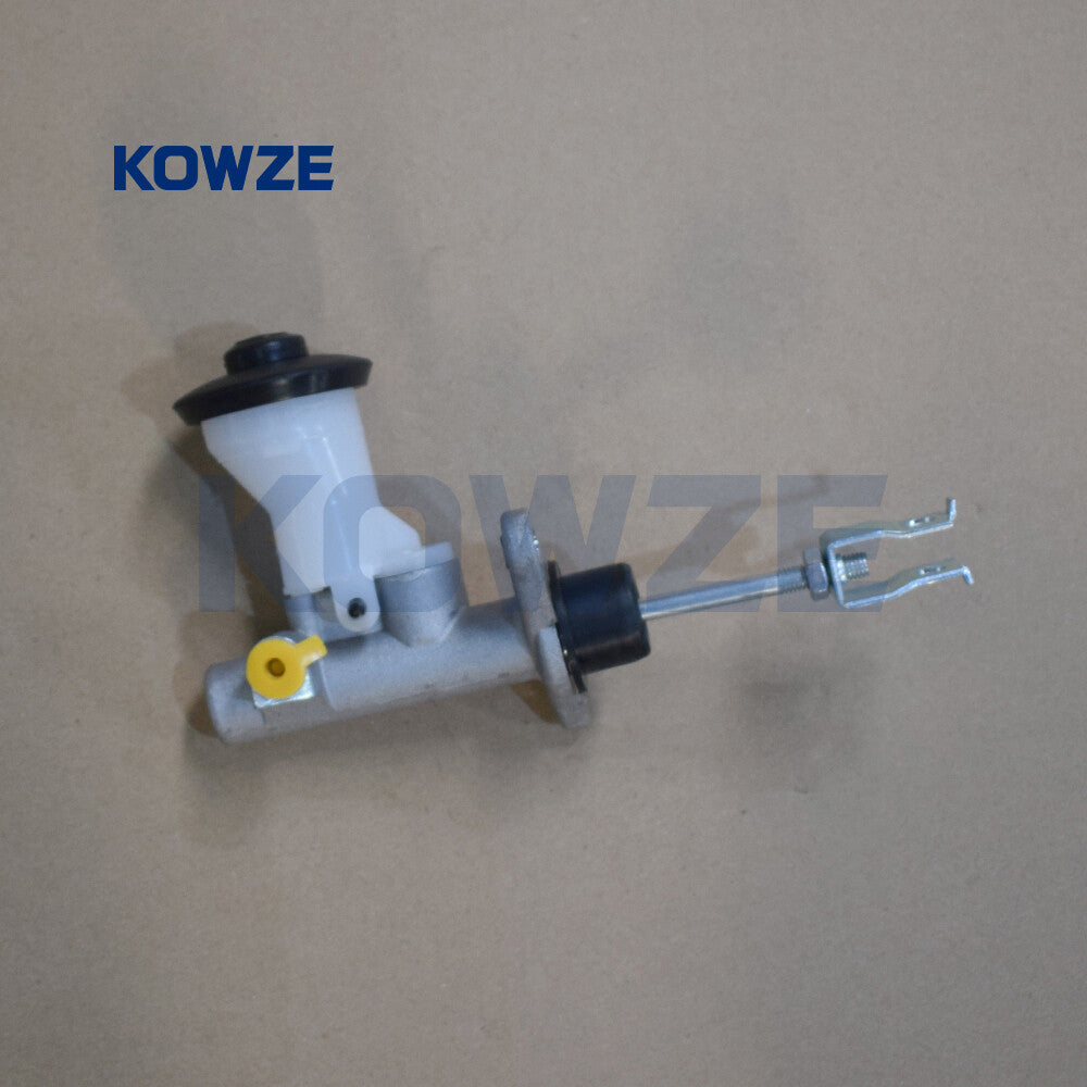 ya 5 8.7 Clutch Master Cylinder Assy for Toyota Hilux YN80 YN90 N85 2KDFTV 31410-35250