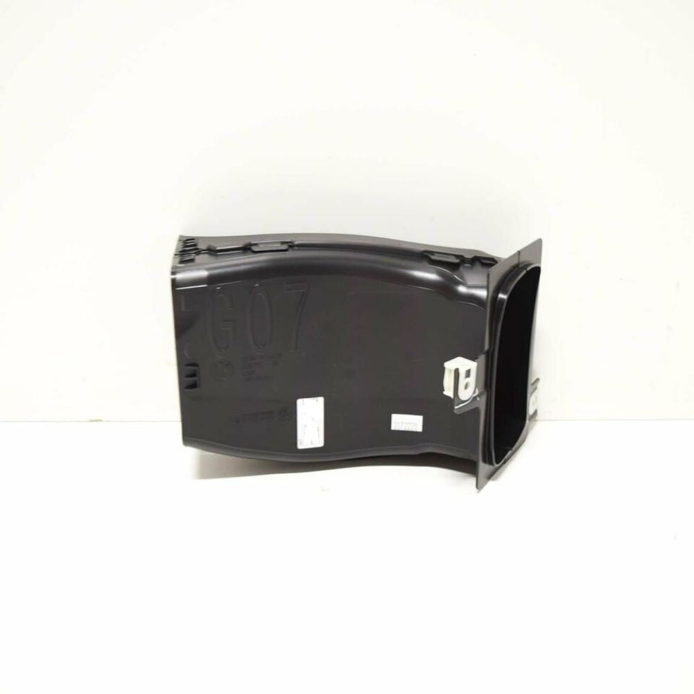 ya 10 5.28.2 Air Duct for BMW X7 G07 2019-2025