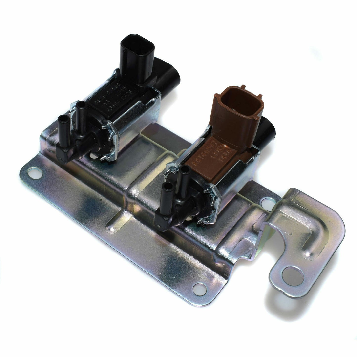 ya 7 6.10 Steam tank cleaning solenoid valve LF8218740 is suitable for Mazda 3 5 6 CX-7 7311156