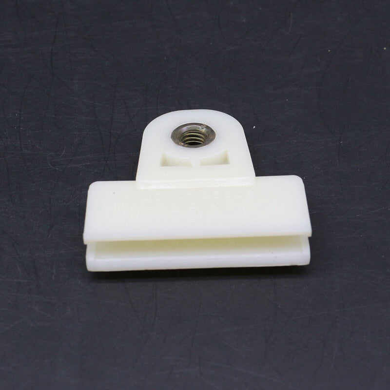 ya 1 6.30 4 Pieces Door Window Glass Bracket Support Clip 80320-01G00 Suitable for Nissan D21 Pickup 87-95