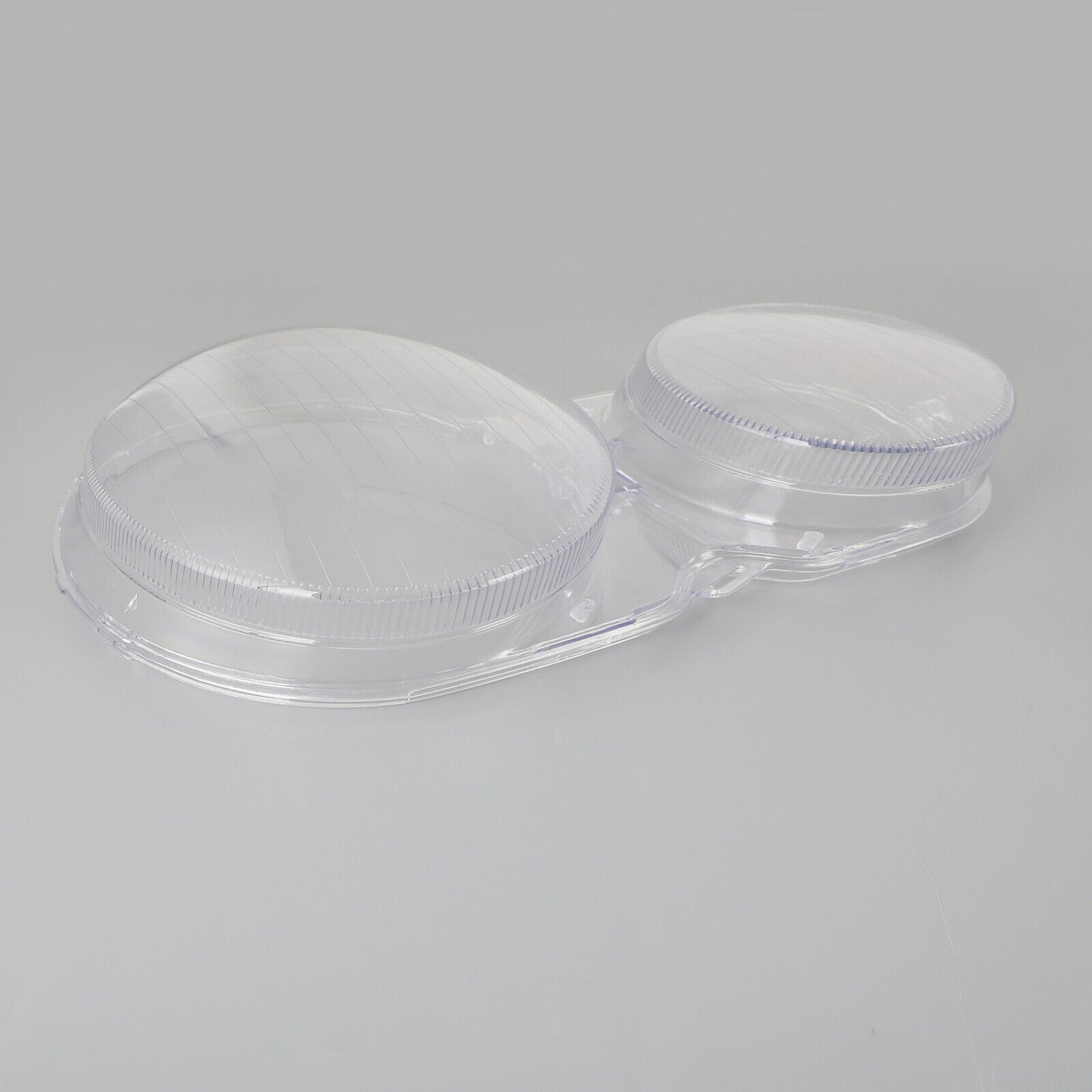 ya 1 8.5.4 Left+Right Headlight Lens Plastic Cover Shell for Mercedes E Class W210 96-02