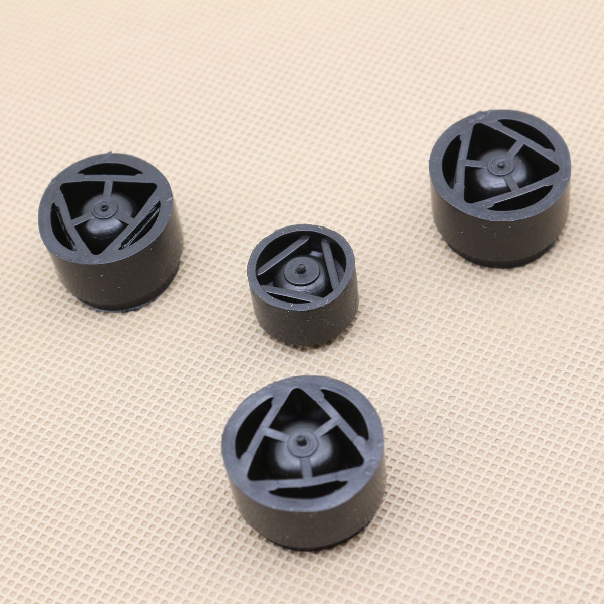ya 1 8.5.3 4pcs Engine Hood Mounting Rubber Grommets 06J103226A 07C103226B for Audi for VW for Skoda