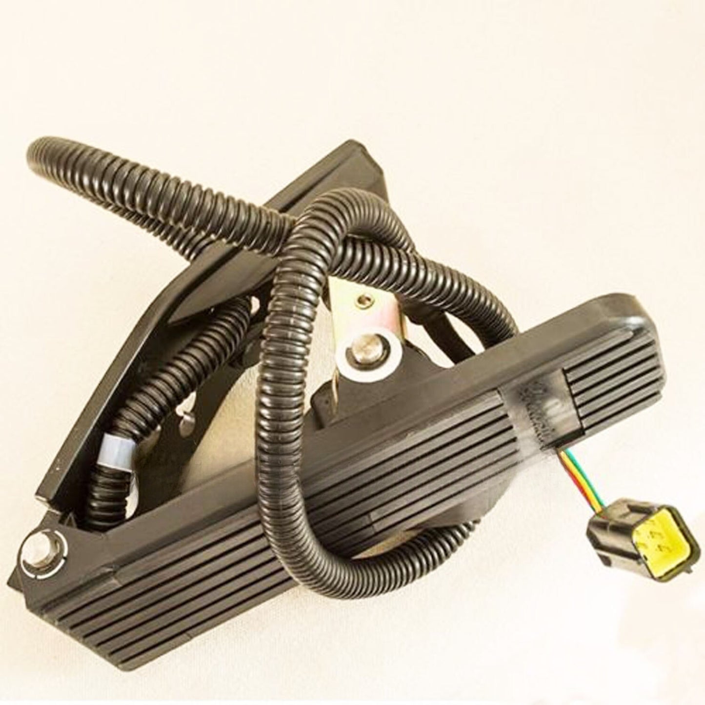 ya 5 8.7 New 0-5V Hall-Effect Motor Throttle Potentiometer Foot Pedal 36-80V DC HXJS-4805