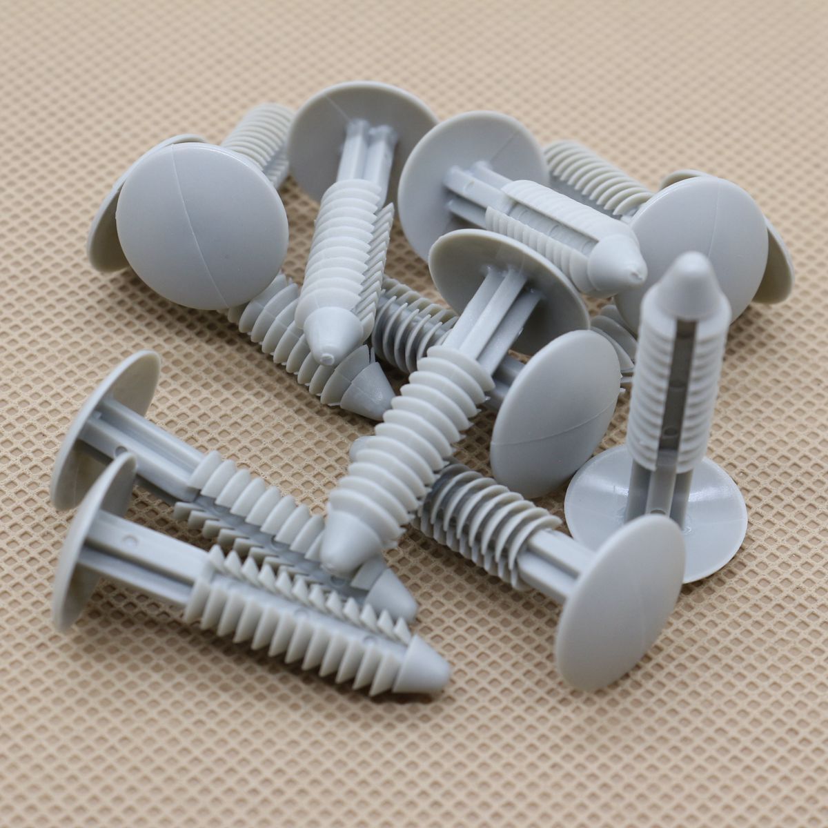 ya 13 5.27 New 25Pcs Wheel Opening Moulding Clips Gray for Ford W705955-S300