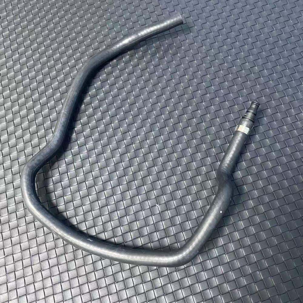 ya 11 6.8 Engine Coolant Overflow Hose Tool Fit for Mercedes 2215010125