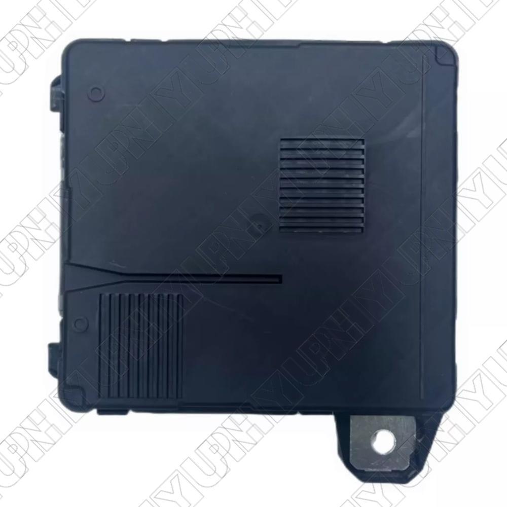 ya 5 8.7 8200306032 Replacement Engine Fuse Box Module for Renault Megane II Scenic II