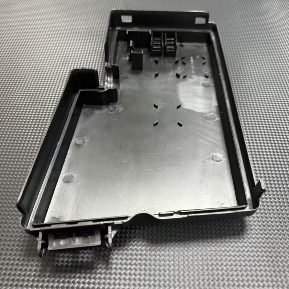 ya 5 8.7 For 2012-2014 for Ford FOCUS 2.0L ENGINE COMPARTMENT FUSE BOX UPPER COVER LID PANEL