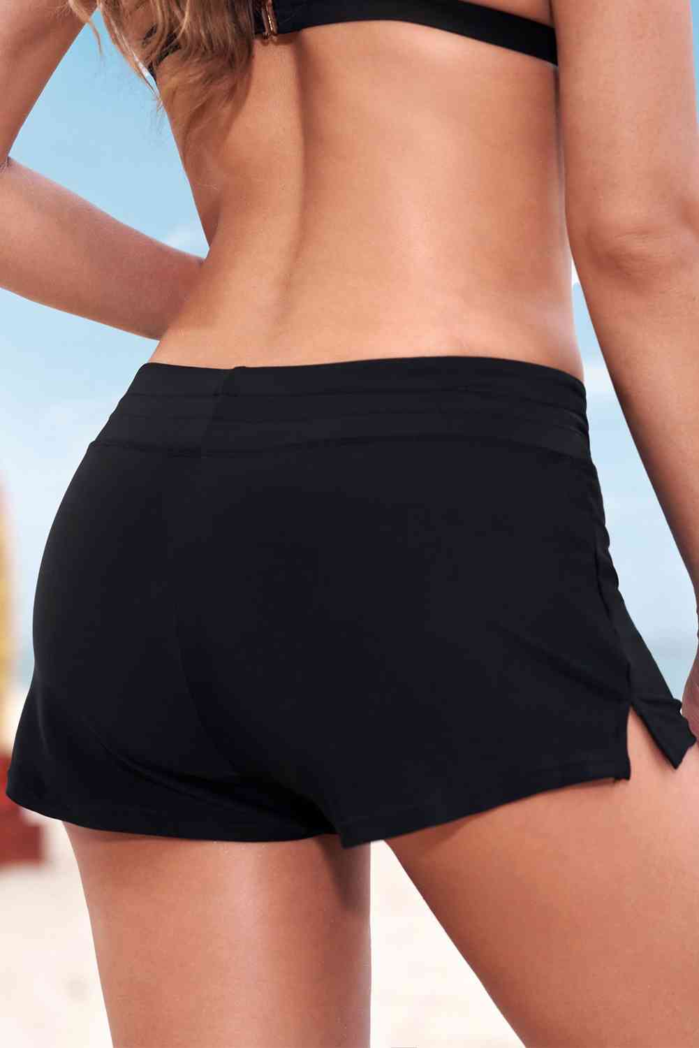 Full Size Run Contrast Drawstring Swim Bottoms - Create the impossible