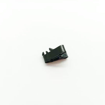 ya 4 8.8.2 2Pcs Gas Fuel Door Latch Clip for for Land Rover Discovery 2 for Range Rover BPX700010