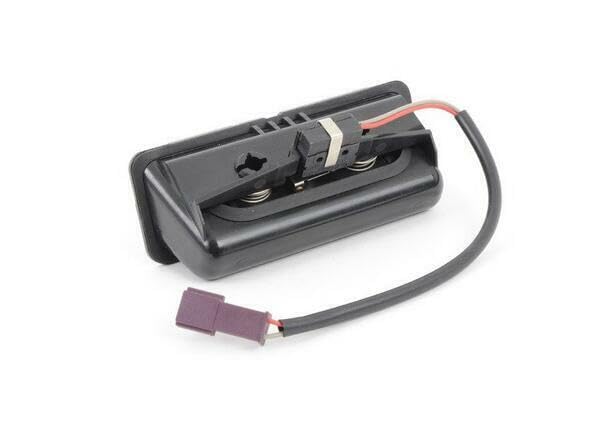 ya 4 8.8.2 The Trunk lid Lock Button Switch is Suitable for BMW E39 E60 520i 525i 528i 530i 535i 540i