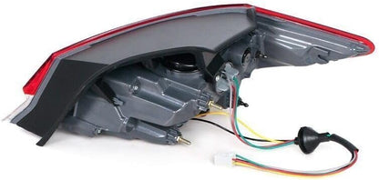 ya 2 8.15 1 piece suitable for Hyundai Elantra 2021 2022 right rear halogen taillight signal light