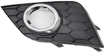 ya 2 8.15 A pair of front fog lamp f for Ram e trimming baffle covers suitable for Nissan Sentra 2016-2018