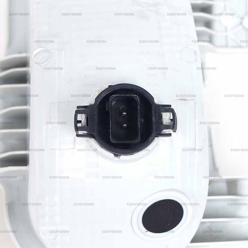 ya 2 8.15 Left front fog light turn signal light fog light suitable for Jeep Renegade 2019-2020