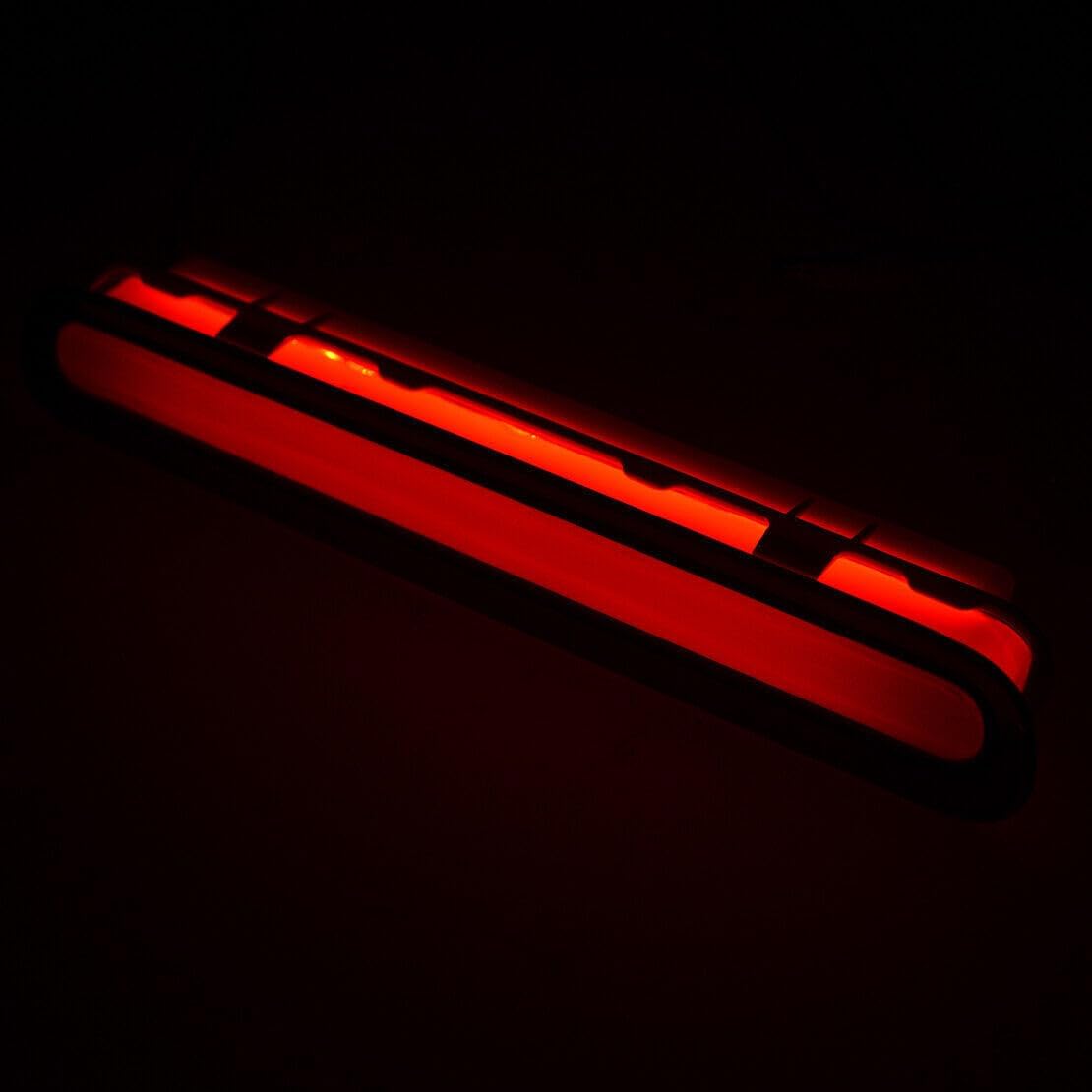ya 4 8.14 Dynamic LED tailgate third brake light for Hilux Vigo SR5 MK6 05-14 