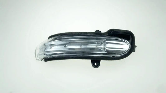 ya 4 8.10 for Mercedes C230 C240 C32 AMG Driver Left LED Mirror Turn Signal Light 