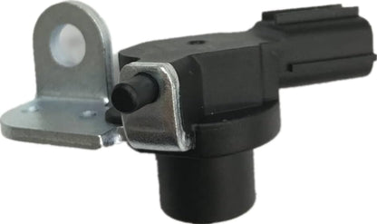ya 2 8.15 Crankshaft Sensor OEM 25977-MA70B Suitable for Nissan ATLEON CABSTAR CIVI
