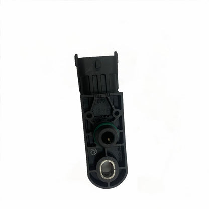 ya 2 8.15 Turbine Inlet Pressure Sensor OEM 0281002961 Suitable for Nissan Pressure Sensor