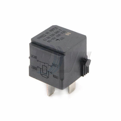 ya 2 8.15 for Mercedes AMG E300 for Porsche 928 C230 CL500 A0009828023 Fuel Pump Relay for Saab CN