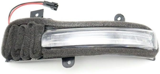 ya 11 9.14 zhengce One piece side mirror turn signal light suitable for 2013-2018 for Outlande