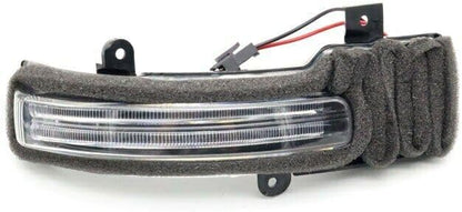 ya 4 8.10 One piece side mirror turn signal light suitable for 2013-2018 for Outlander Lancer