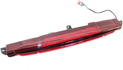 ya 10 9.16 zhengce Car rear stop light third LED brake light suitable for Avalanche 2002-2012