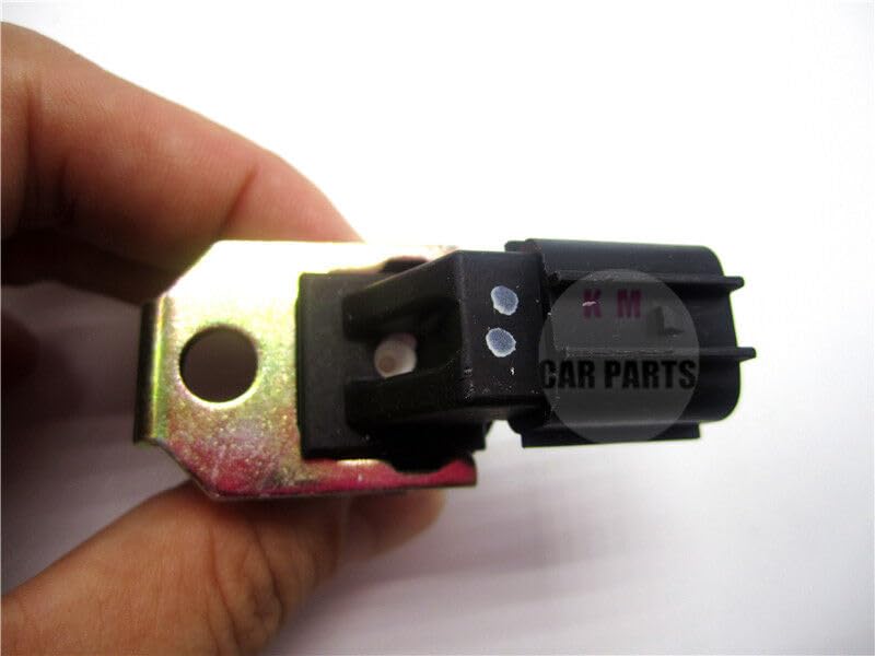 ya 8 8.24 baidi High Quality Engine camshaft Position Sensor G4T00172 crankshaft Sensor 2 pin 