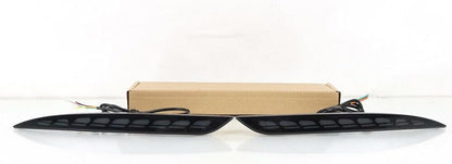 ya 10 9.16 zhengce 2P Rear Bumper Fog Light Streamer Turn Signal Light Suitable for Tesla Mode