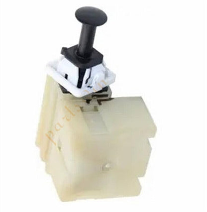 ya 4 8.8.2 Brake Light Switch Suitable for 1997-2017 for Dodge for Chrysler for Jeep for Plymouth 04671336AD
