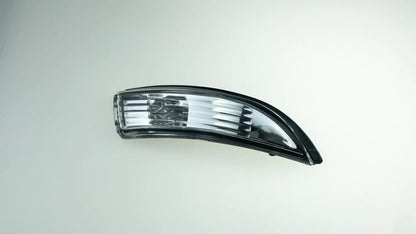 ya 4 8.10 Right side mirror light turn signal light 1748314 for Ford Fiesta B-Max 08-17