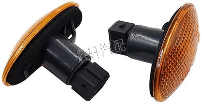 ya 7 8.24 baidi 93BG13K354AC mudguard light signal indicator is suitable for the 1996-2009 for Ford KA MK1