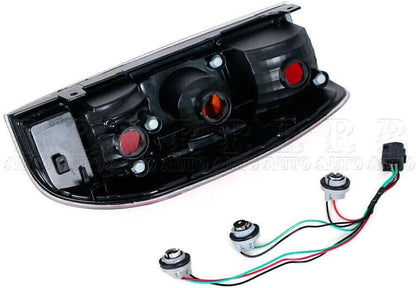 ya 2 8.15 Left rear stop brake taillight for Mazda BT50 BT-50 2007-2011