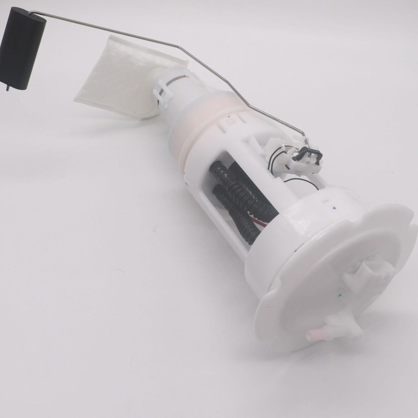 ya 5 8.10 Fuel Pump Assembly 17040-VZ00A for Nissan Urvan 2.5L 2008-2012 17040-VZ10B