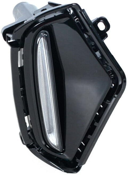 ya 2 8.15 LED tri color DRL fog light with turn signal function suitable for Toyota RAV4 2019-2024
