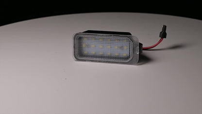 ya 4 8.10 2x 6000K White LED Number License Plate Lamp for d Fiesta S C-MAX Kuga Mondeo