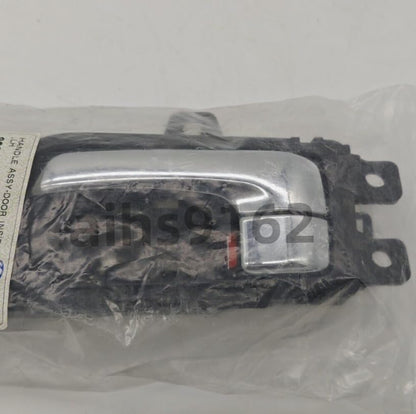 ya 4 8.14 OE 826102M510 Chrome Interior Door Handle Clip Left LH for Hyundai for Genesis Coupe