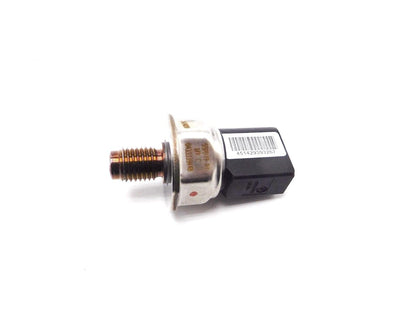ya 2 8.15 Fuel Rail Pressure Sensor 55PP19-01 Fits for Range Rover Sport Discovery MK3