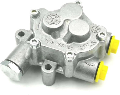 ya 5 8.10 Fuel feed pump for DAF MX11 MX13 CF XF 1939435 7018955161 35796711105