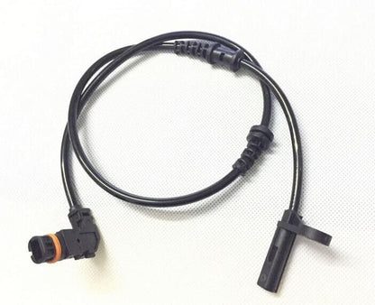 ya 2 8.15 Front Left or Right ABS Wheel Speed Sensor Suitable for Mercedes Benz W204 C250 C300 C350
